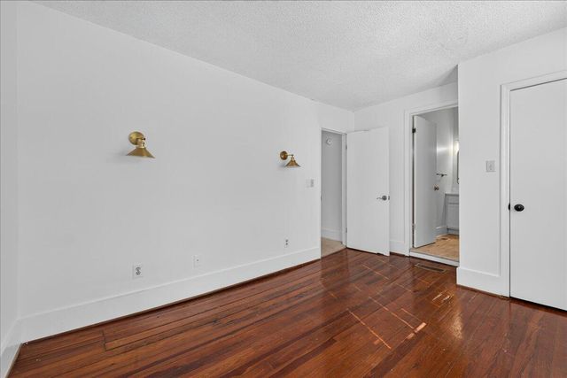 65 Vanderhorst Street Apt F, Charleston, SC 29403