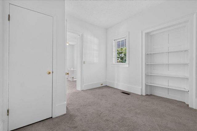 65 Vanderhorst Street Apt F, Charleston, SC 29403