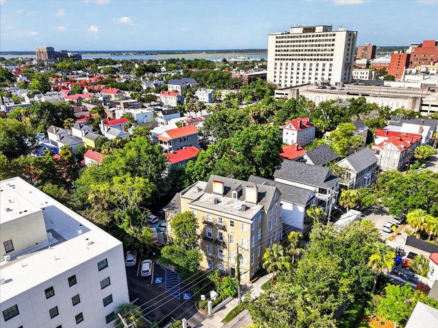 65 Vanderhorst Street Apt F, Charleston, SC 29403