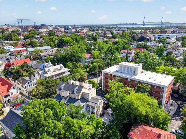 65 Vanderhorst Street Apt F, Charleston, SC 29403