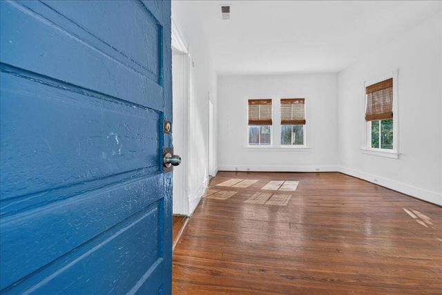 65 Vanderhorst Street Apt F, Charleston, SC 29403