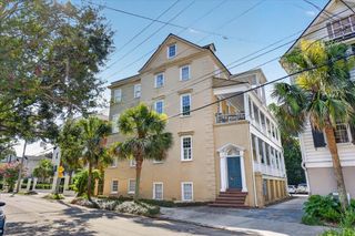 65 Vanderhorst Street Apt F, Charleston, SC 29403