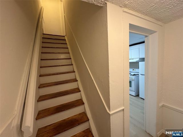 438 Highland Avenue, Palisades Park, NJ 07650