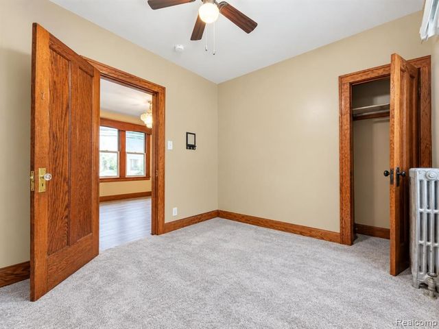 5117 Sobieski Street, Detroit, MI 48212