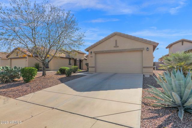 915 W DESERT SEASONS Drive, San Tan Valley, AZ 85143