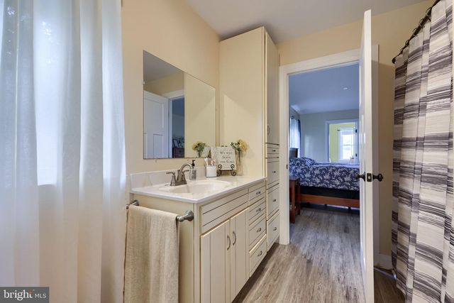 212 CEDAR DR, Leola, PA 17540