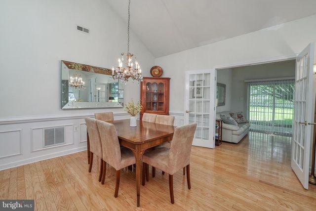 17 BLACK EYED SUSAN RD, Langhorne, PA 19047