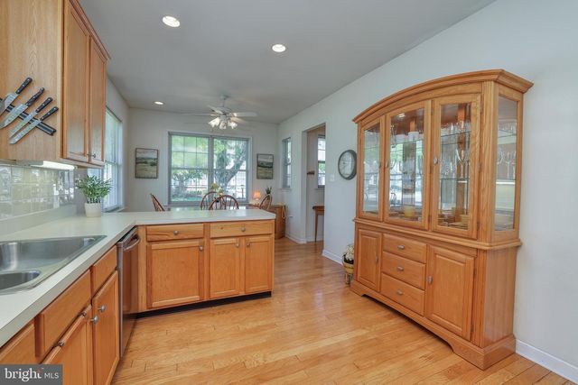 17 BLACK EYED SUSAN RD, Langhorne, PA 19047