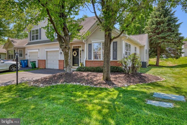 17 BLACK EYED SUSAN RD, Langhorne, PA 19047