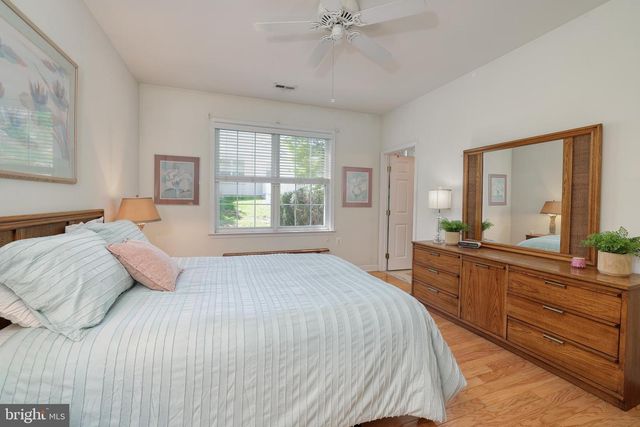 17 BLACK EYED SUSAN RD, Langhorne, PA 19047