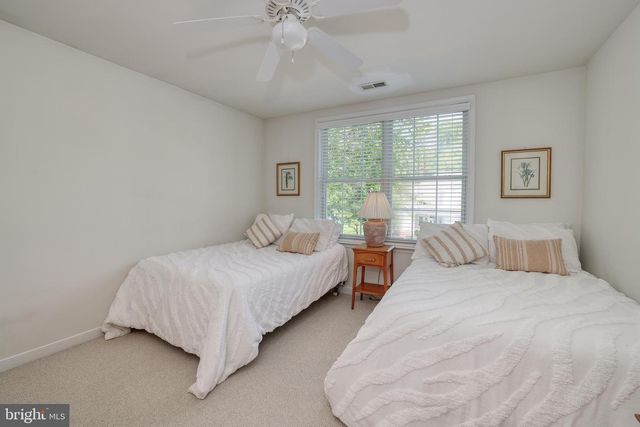 17 BLACK EYED SUSAN RD, Langhorne, PA 19047
