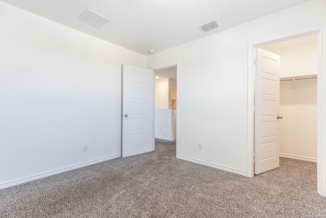 4660 VIA SONOMA TRL, Converse, TX 78109