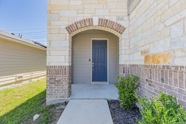 4660 VIA SONOMA TRL, Converse, TX 78109