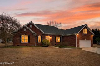 603 Macon Court, Wilmington, NC 28412