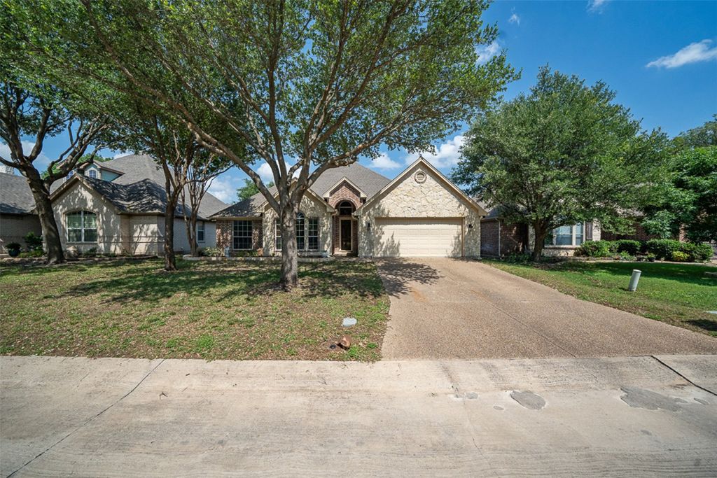 430 Spyglass Drive, Willow Park, TX 76008