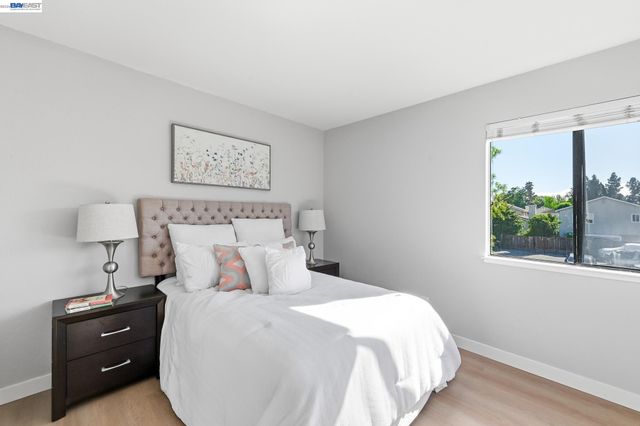 678 Saddleback Ter, Fremont, CA 94536