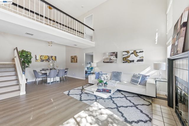 678 Saddleback Ter, Fremont, CA 94536