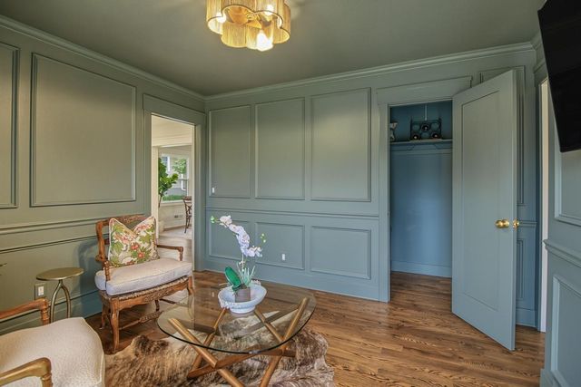4625 Valley View Road, Edina, MN 55424