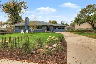 4625 Valley View Road, Edina, MN 55424