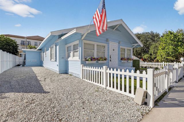 123 N Ocean Breeze A, Lake Worth, FL 33460