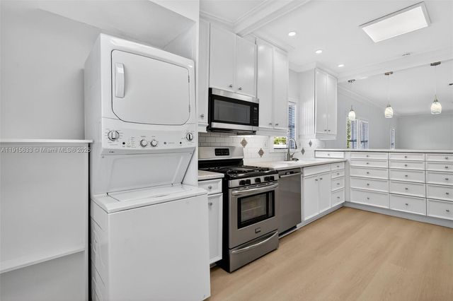 123 N Ocean Breeze A, Lake Worth, FL 33460