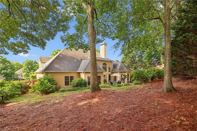 378 Rhodes House Drive, Suwanee, GA 30024