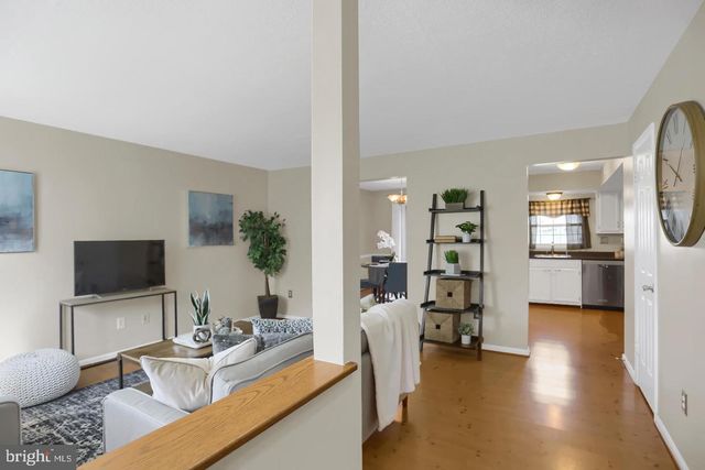 5737 SUNSET VIEW LN, Frederick, MD 21703