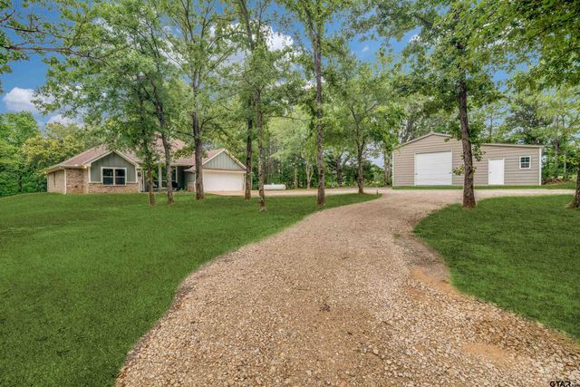 11302 County Road 4102, Lindale, TX 75771