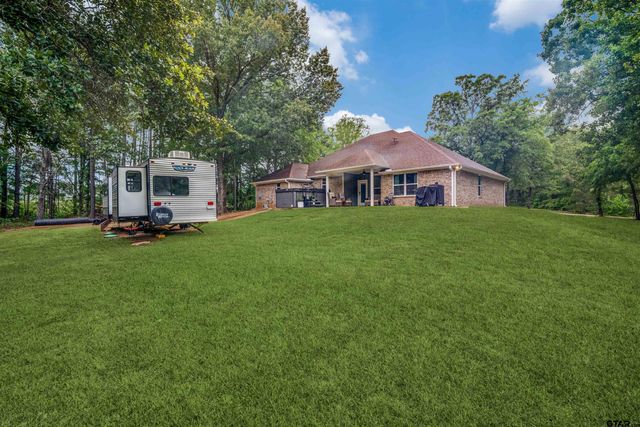 11302 County Road 4102, Lindale, TX 75771
