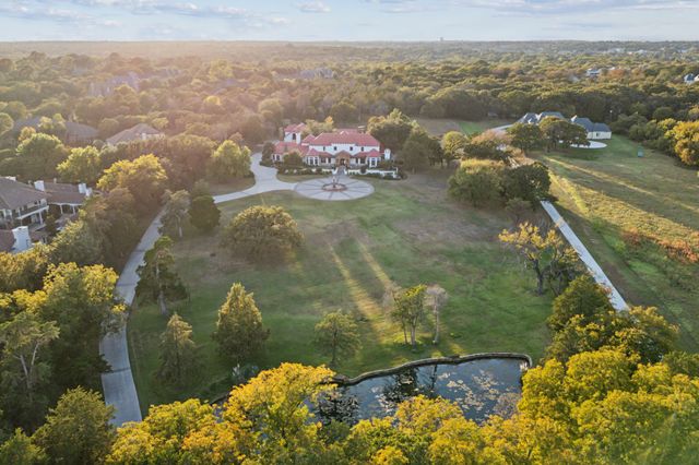 1900 Shady Oaks Drive, Southlake, TX 76092