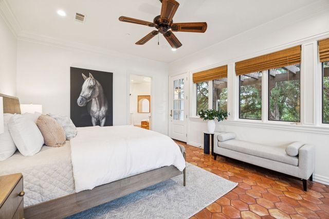 1900 Shady Oaks Drive, Southlake, TX 76092