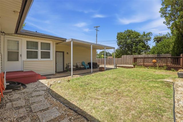 1810 Ponca Avenue, Enid, OK 73703