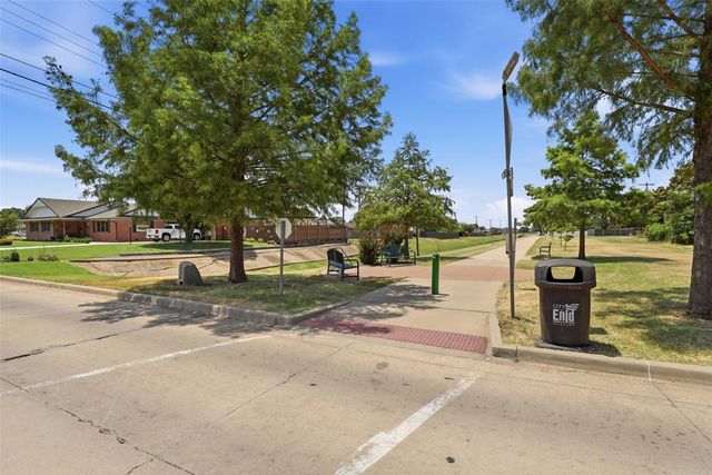 1810 Ponca Avenue, Enid, OK 73703