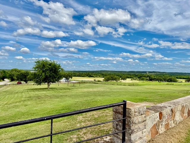 1147 County Road 163, Stephenville, TX 76401