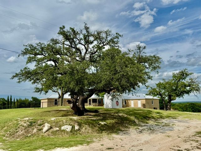 1147 County Road 163, Stephenville, TX 76401