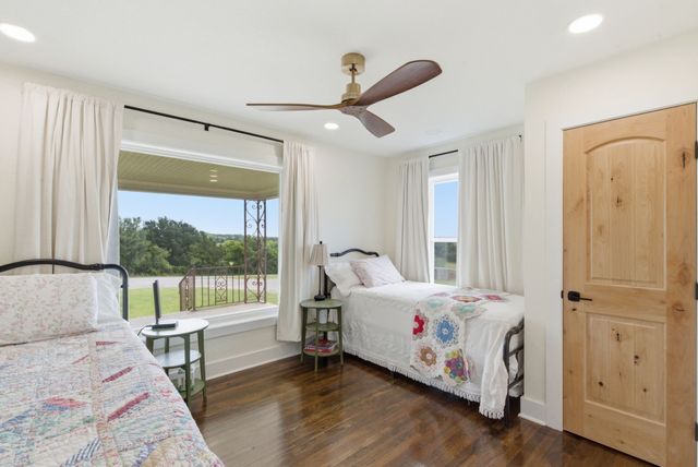 1147 County Road 163, Stephenville, TX 76401