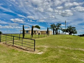 1147 County Road 163, Stephenville, TX 76401