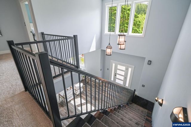 7060 NW Oak Creek Dr, Corvallis, OR 97330