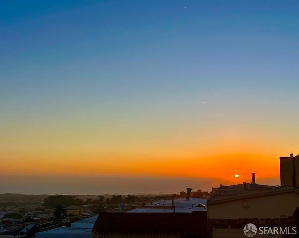 2162 14th Avenue, San Francisco, CA 94116