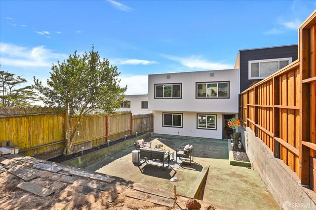 2162 14th Avenue, San Francisco, CA 94116