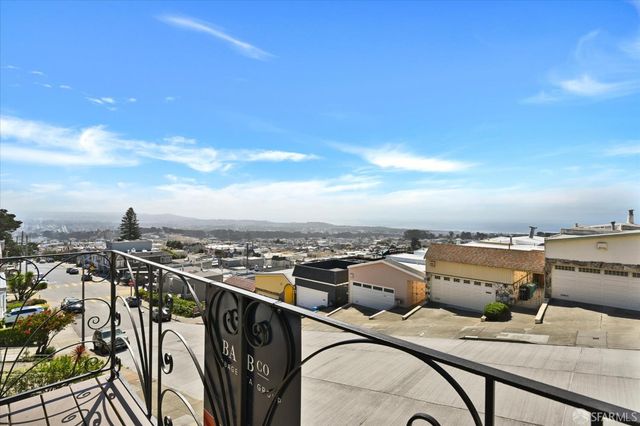 2162 14th Avenue, San Francisco, CA 94116
