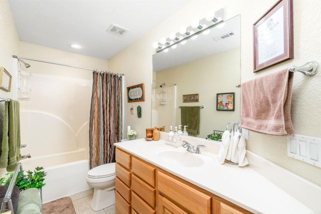 3 Riqueza Lane, Hot Springs Village, AR 71909