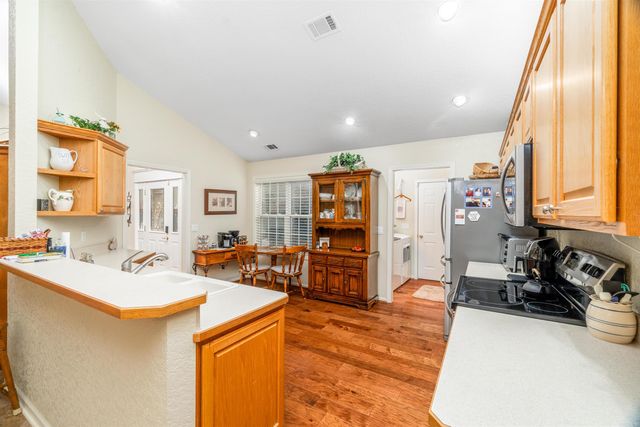 3 Riqueza Lane, Hot Springs Village, AR 71909