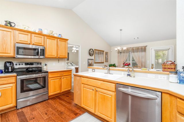 3 Riqueza Lane, Hot Springs Village, AR 71909