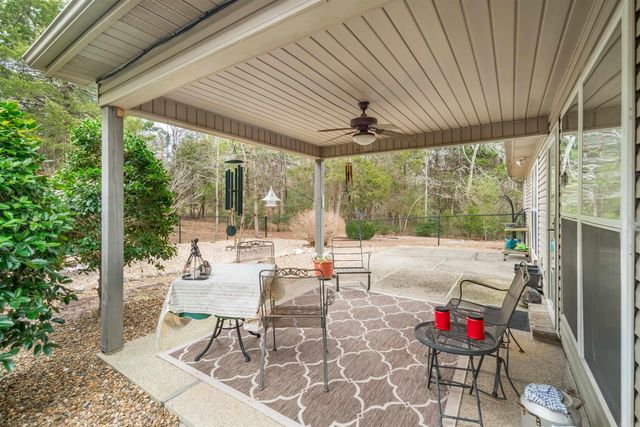 3 Riqueza Lane, Hot Springs Village, AR 71909