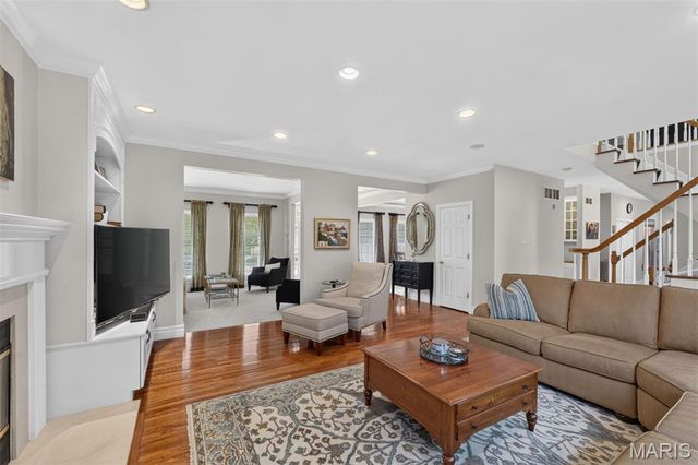 14748 Thornhill Terrace Drive, Chesterfield, MO 63017