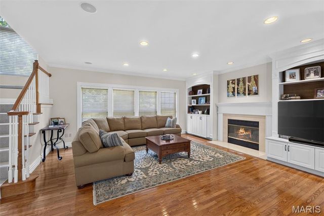 14748 Thornhill Terrace Drive, Chesterfield, MO 63017