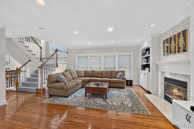 14748 Thornhill Terrace Drive, Chesterfield, MO 63017