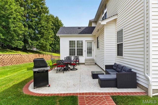 14748 Thornhill Terrace Drive, Chesterfield, MO 63017