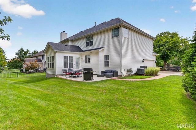 14748 Thornhill Terrace Drive, Chesterfield, MO 63017